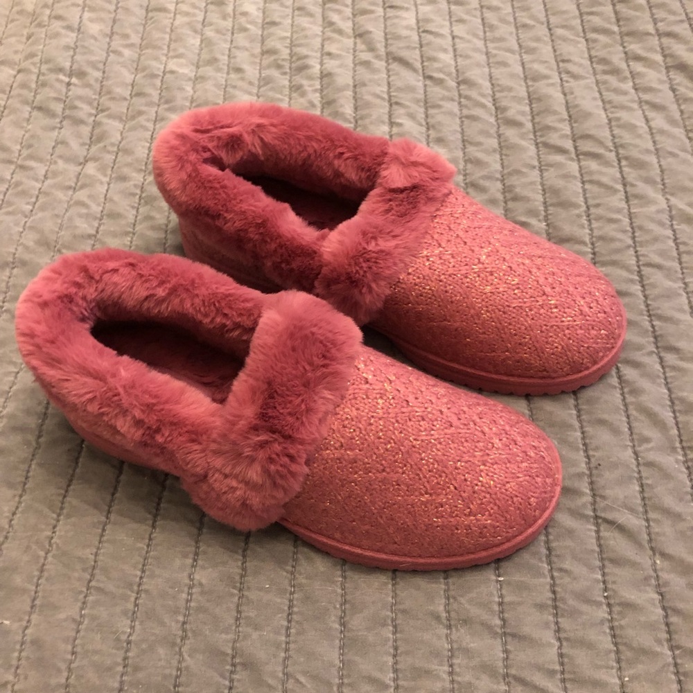 Skechers Cozy Lite- Sweet Walk Slippers, Mauve, Size 7.5
